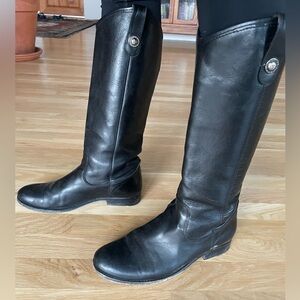 FRYE: Melissa Button 2